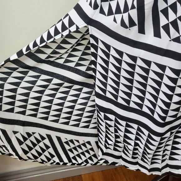 WITCHERY gold snake chain strap midi dress women's size 4 - 6 black white splits - Picture 6 of 12